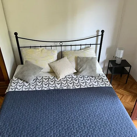 Bright & Spacious Two-bedroom * Sukošan