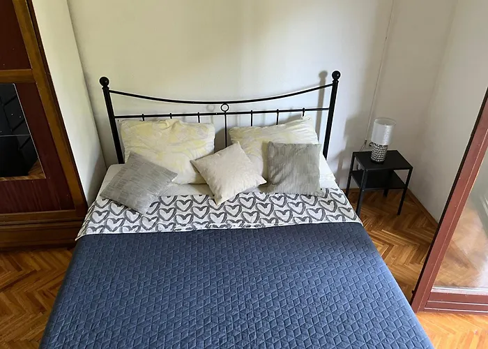 Bright & Spacious Two-bedroom * Sukošan